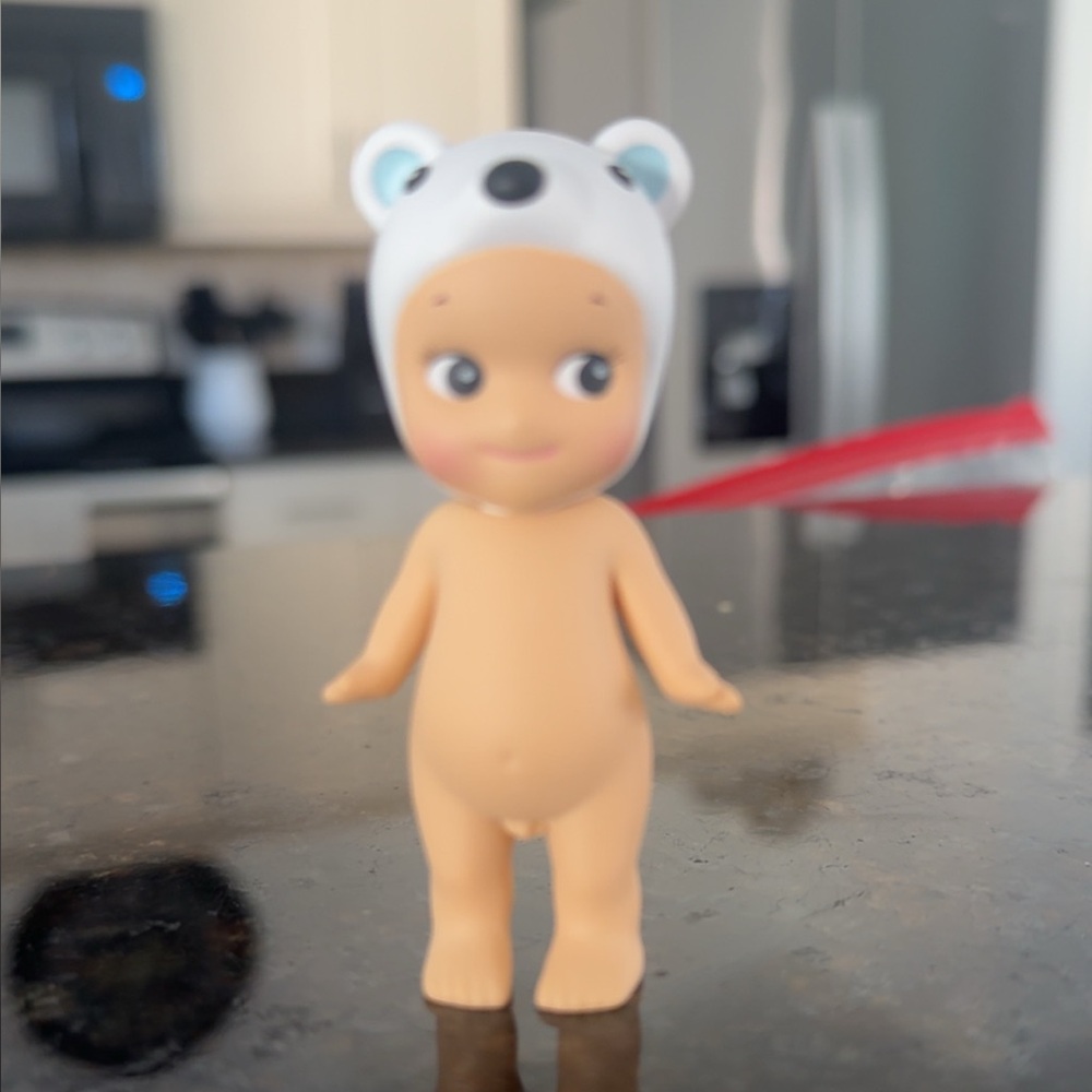 Authentic polar bear Sonny angel brand new no box